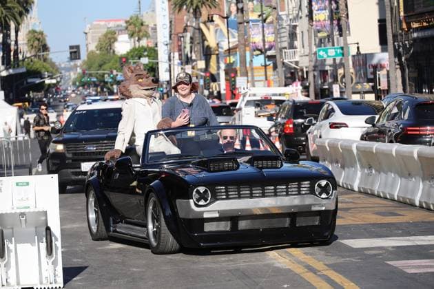 July 23, 2025, Los Angeles, California, USA: Wolf Character, Chevrolet Camaro at the Premiere of The Bad Guys 2 at the TCL Chinese Theatre IMAX Los Angeles USA - ZUMAg107 20250723_zep_g107_167 Copyright: xNinaxPrommerx