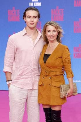 Jahvis Rahmoune und Tina Ruland bei der Die Nackte Kanone Film Premiere am 24.07.2025 im UCI Luxe in Berlin Die Nackte Kanone Filmpremiere