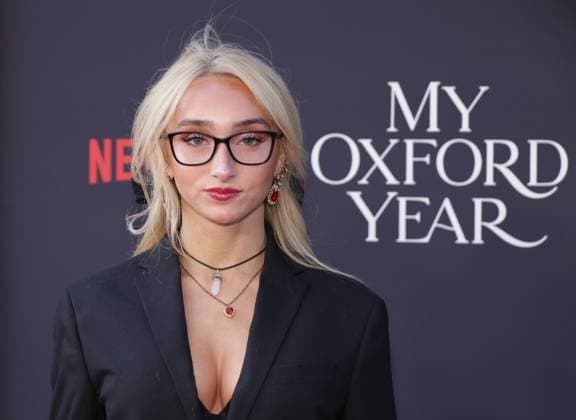 LOS ANGELES, CA - JULY 24: McKenzi Brooke at the NETFLIX Los Angeles premiere of My Oxford Year on July 24, 2025 at the Tudum Theater in Los Angeles, California. Copyright: xMediaPunchx