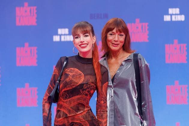 Premiere - Die Nackte Kanone Luisa Lulu Gömann und Katrin Gömann-Elsner bei der Deutschlandpremiere von Die Nackte Kanone im UCI Luxe East Side Gallery Kino am 24.07.2025 in Berlin. Copyright: xEventpressxKochanx
