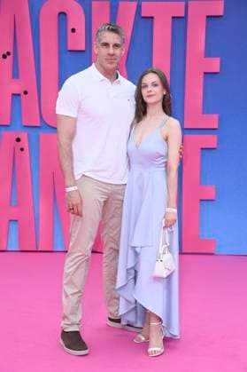 Nadja Gallera mit Freund Mike bei der Premiere des Kinofilms Die nackte Kanone The Naked Gun im Kino UCI Luxe East Side Gallery. Berlin, 24.07.2025
