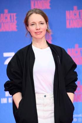 Anna Brüggemann bei der Premiere des Kinofilms Die nackte Kanone The Naked Gun im Kino UCI Luxe East Side Gallery. Berlin, 24.07.2025