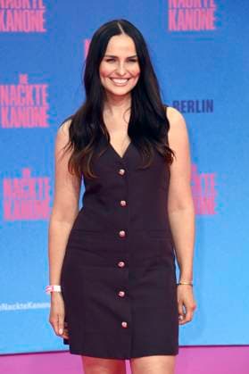 Jana Riva bei der Premiere des Kinofilms Die nackte Kanone The Naked Gun im Kino UCI Luxe East Side Gallery. Berlin, 24.07.2025
