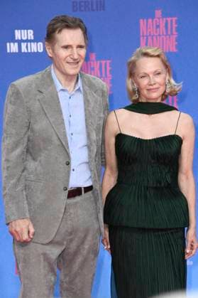 Liam Neeson und Pamela Anderson bei der Premiere des Kinofilms Die nackte Kanone The Naked Gun im Kino UCI Luxe East Side Gallery. Berlin, 24.07.2025