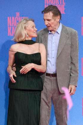 Pamela Anderson und Liam Neeson bei der Premiere des Kinofilms Die nackte Kanone The Naked Gun im Kino UCI Luxe East Side Gallery. Berlin, 24.07.2025