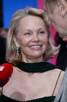 Pamela Anderson bei der Premiere des Kinofilms Die nackte Kanone The Naked Gun im Kino UCI Luxe East Side Gallery. Berlin, 24.07.2025