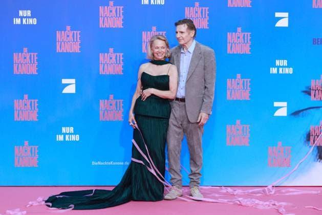 24.07.2025 , Pamela Anderson und Liam Neeson zur Deutschlandpremiere von Die Nackte Kanone, UCI Luxe East Side Gallery, Berlin, Berlin