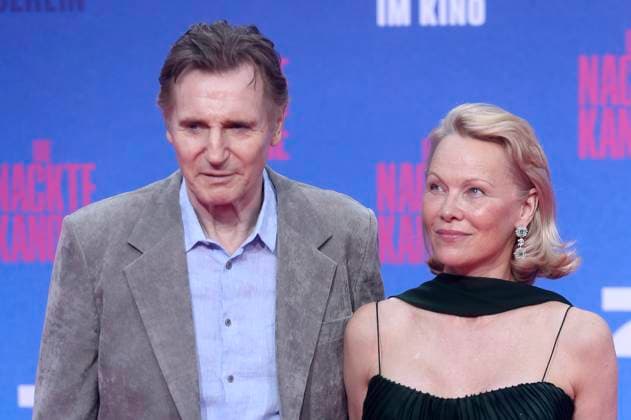 Liam Neeson und Pamela Anderson bei der Premiere des Kinofilms Die nackte Kanone The Naked Gun im Kino UCI Luxe East Side Gallery. Berlin, 24.07.2025