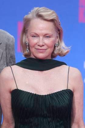Pamela Anderson bei der Premiere des Kinofilms Die nackte Kanone The Naked Gun im Kino UCI Luxe East Side Gallery. Berlin, 24.07.2025
