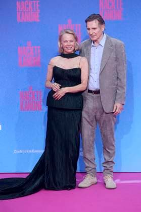 Pamela Anderson und Liam Neeson bei der Premiere des Kinofilms Die nackte Kanone The Naked Gun im Kino UCI Luxe East Side Gallery. Berlin, 24.07.2025