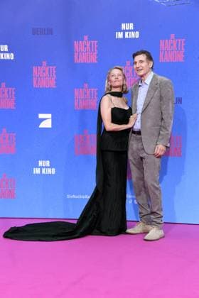 Pamela Anderson, Liam Neeson bei der Deutschlandpremiere von DIE NACKTE KANONE in Berlin am 24.07.2025