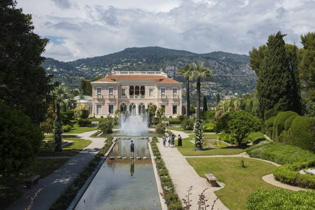 Villa im Renaissance-Stil und Park, Villa Ephrussi de Rothschild, Saint-Jean-Cap-Ferrat, Cap Ferrat, Alpes Maritimes, Provence Alpes Cote d Azur, Französische Riviera, Südfrankreich, Frankreich Renaissance-style villa and park, Villa Ephrussi de Rothschild, Saint-Jean-Cap-Ferrat, Cap Ferrat, Alpes Maritimes, Provence Alpes Cote d Azur, French Riviera, South of France, France Copyright: imageBROKER DanielxSchoenen ibldjs14405359.jpg