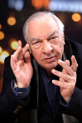 Info - Didier Decoin succède à Bernard Pivot à la tête de l académie Goncourt - Exclusif - Portrait de Didier Decoin à Paris, le 10 janvier 2019. Cédric Perrin Bestimage No Web No Blog - Belgique et Suisse Paris France *** News Didier Decoin succeeds Bernard Pivot as head of the Académie Goncourt Exclusive Portrait of Didier Decoin in Paris, January 10, 2019 Cédric Perrin Bestimage No Web No Blog Belgium and Switzerland Paris France  Copyright: xCEDRICxPERRINx xBESTIMAGExCEDRICxPERRINx xBESTIMAGEx