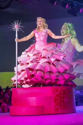 Ashley Eckstein bei der 11. jährlichen Her Universe Fashion Show auf der San Diego Comic-Con International 2025 im Manchester Grand Hyatt. San Diego, 24.07.2025