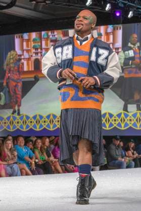 Michael James Scott bei der 11. jährlichen Her Universe Fashion Show auf der San Diego Comic-Con International 2025 im Manchester Grand Hyatt. San Diego, 24.07.2025