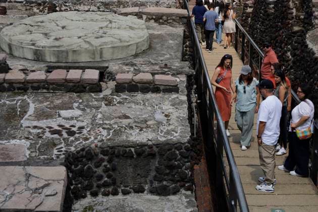700 Years Of The Founding Of Tenochtitlan In Mexico Tourists visit the vicinity of the Templo Mayor in Mexico City s Zocalo, on July 25, 2025, on the eve of the festivities commemorating the 700th anniversary of the founding of Tenochtitlan, in recognition of the year of the last great civilizations of indigenous resistance that fall to the Spanish invasion and genocide, giving rise to the Aztec empire and a tradition that continues to this day. Mexico City Mexico  Copyright: xGerardoxVieyrax originalFilename: vieyra-notitle250725_npWtu.jpg