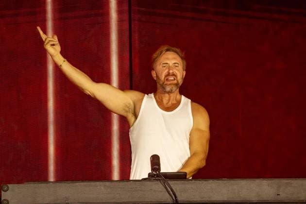 Konzert David Guetta in Düsseldorf ** NUR FÜR REDAKTIONELLE ZWECKE ** EDITORIAL USE ONLY **<p>Star-DJ David Guetta steht am 26.7.2025 auf einer Empore in der Merkur Spiel Arena in Düsseldorf. David Guetta kehrt in die großen Arenen zurück. Deutschland NRW Düsseldorf Copyright: ArnulfxStoffel *** Concert David Guetta in Düsseldorf FOR EDITORIAL PURPOSES ONLY EDITORIAL USE ONLY p Star DJ David Guetta stands on a gallery in the Merkur Spiel Arena in Düsseldorf on 26 7 2025 David Guetta returns to the big arenas Germany NRW Düsseldorf Copyright ArnulfxStoffel Copyright: ArnulfxStoffel doc81oiczgssdzajr9l3dl ,EDITORIAL USE ONLY