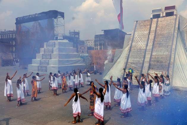 Actors performing during the ceremony for 700th Anniversary of the Tenochtitlan Foundation at main square Zocalo. on July 26, 2025, in Mexico City, Mexico. Mexico City Mexico - ZUMAe321 20250726_zia_e321_023 Copyright: xLuisxBarronx