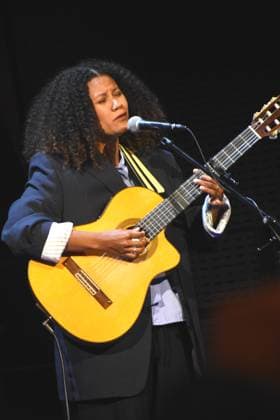Ami Warning Songwriterin, Pop Soul Reggaesaengerin Muenchen 26.07.2025 Auditorium der BMW Welt,Bayerns Innenminister Joachim Herrmann verleiht den Bayerischen Engagiert-Preis 2025 fuer außergewoehnliche Leistungen von Ehrenamtlichen: Muenchen