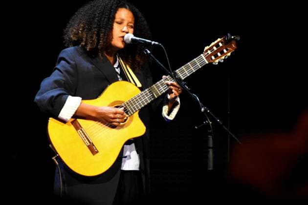 Ami Warning Songwriterin, Pop Soul Reggaesaengerin Muenchen 26.07.2025 Auditorium der BMW Welt,Bayerns Innenminister Joachim Herrmann verleiht den Bayerischen Engagiert-Preis 2025 fuer außergewoehnliche Leistungen von Ehrenamtlichen: Muenchen