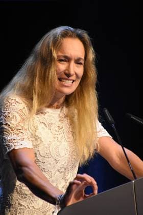 Dr. Christine Theiss, Kickbox-Weltmeisterin Laudatorin Muenchen 26.07.2025 Auditorium der BMW Welt,Bayerns Innenminister Joachim Herrmann verleiht den Bayerischen Engagiert-Preis 2025 fuer außergewoehnliche Leistungen von Ehrenamtlichen: Muenchen