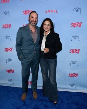 July 28, 2025, Los Angeles, California, USA: TONY HALE and JULIA LOUISE-DREYFUS at the premiere of SKETCH, held at Cinemark Playa Vista in Los Angeles, California Los Angeles USA - ZUMAs247 20250728_zmp_s247_005 Copyright: xCharliexSteffensx