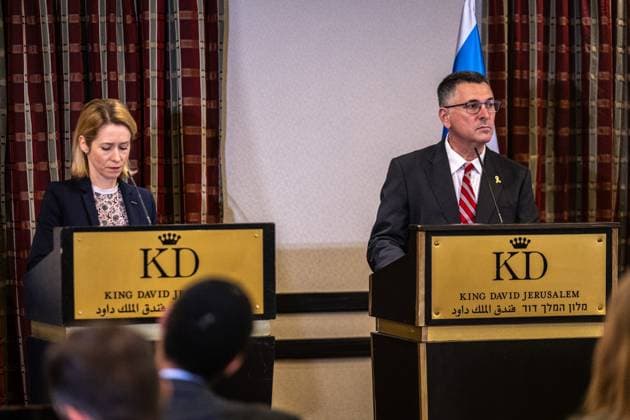 Gideon Saar - Kaja Kallas joint press conference in West Jerusalem??????? WEST JERUSALEM - MARCH 24: Israeli Foreign Minister Gideon Saar (R) and European Union (EU) High Commissioner for Foreign Affairs and Security Kaja Kallas (L) attend a joint press conference in West Jerusalem on March 24, 2025. Kudüs Palestinian Territory, Occupied. Editorial use only. Please get in touch for any other usage.  Copyright: x2025xAnadoluxMostafaxAlkharoufx