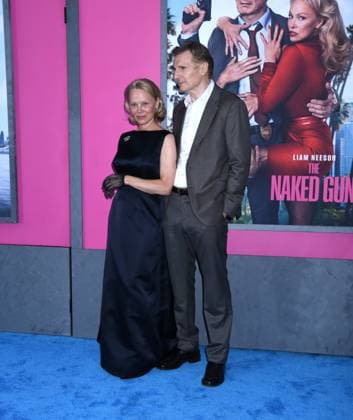 July 28, 2025, New York, Ny, United States: Pamela Anderson and Liam Neeson attend the US Premiere of The Naked Gun at SVA Theater in New York. July 28, 2025. New York United States - ZUMAp281 20250728_zea_p281_005 Copyright: xPhotoxImagexPressx