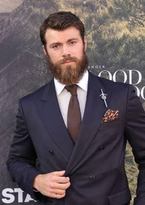 Outlander Blood of My Blood Premiere - LA Sam Retford At The Outlander: Blood of my Blood Premiere Event At DGA Theater Complex , In Los Angeles CA, USA on July 28, 2025. Photo by Fati S ABACAPRESS.COM Los Angeles CA United States  Copyright: xFatixSadou ABACAPRESS.COMx