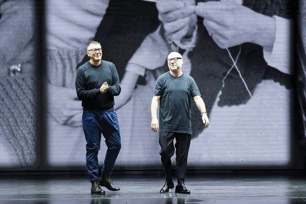 Domenico Dolce et Stefano Gabbana - Défilé de mode Dolce & Gabbana collection Automne-Hiver 2020-2021 lors de la fashion week à Milan, le 23 février 2020. Models during the Dolce & Gabbana Fall Winter 2020-2021 fashion show Fall Winter 2020, Milan Fashion Week, Italy - 23rd Feb 2020 Milan Italie *** Domenico Dolce et Stefano Gabbana Défilé de mode Dolce Gabbana collection Automne Hiver 2020 2021 lors de la mode week à Milan, le 23 février 2020 Models during the Dolce Gabbana Fall Winter 2020 2021 fashion show Fall Winter 2020, Milan Fashion Week, Italy 23rd Feb 2020 Milan Italie  Copyright: xAgencex xBestimagexAgencex xBestimagex