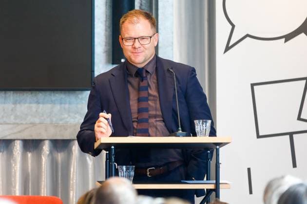 Buchpremiere von Am Kippunkt. Wo das Klima zu kollabieren droht und wie wir uns noch retten können von Toralf Staud und Benjamin von Brackel Berlin, 29.7.2025 Carsten Schneider bei der Buchpremiere von Am Kippunkt. Wo das Klima zu kollabieren droht und wie wir uns noch retten können in Berlin Berlin Copyright: xMatthiasxGränzdörferx