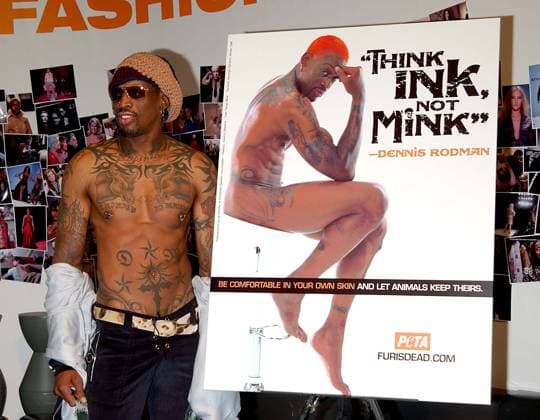 DENNIS RODMAN AR June 30, 2001 - K41481AR.DENNIS RODMAN NAKED IN FASHION WEEK BLITZ INK, NOT MINK! SAYS TATTOOED SPORTS ICON IN PETA AD CAMPAIGN AT BRYANT PARK IN NEW YORK CITY.2-7-2005. ANDREA RENAULT- 2005. Copyright: xAndreaxRenaultx