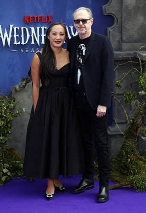 Wednesday Season 2, Part 1 world premiere in London Steve Buscemi and Karen Ho at the global premiere of Wednesday Season 2, Part 1 at Central Hall in Westminster, London. London Central Hall Westminister UK Copyright: xFredxDuvalx