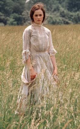 Tuck Everlasting Movie Stills Oct 11, 2002; Baltimore, MD, USA; Actress ALEXIS BLEDEL stars as Winnie Foster in the Jay Russell directed romantic fantasy drama, Tuck Everlasting. Baltimore MD USA Copyright: xWaltxDisneyxPicturesx