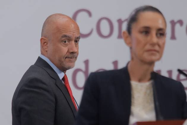 Mexico™s President Claudia Sheinbaum Holds Briefing Secretary of Infrastructure, Communications, and Transportation, Jesus Antonio Esteva Medina is seen behind while Mexico s President Claudia Sheinbaum speaks during a news conference, where she talk about the meeting she held with the relatives of the disappeared from Ayotzinapa, at National Palace. on July 30, 2025 in Mexico City, Mexico. Mexico City CDMX Mexico Copyright: xCarlosxSantiagox