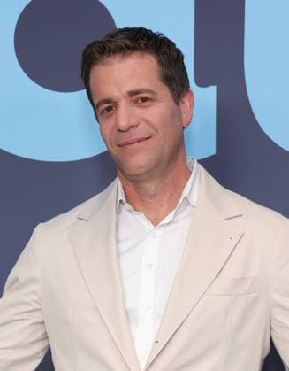 30 July 2025 . Los Angeles, California Nicholas Stoller At Premiere Event Of Apple TV+ s Platonic Season 2 held at Hammer Museum in Los Angeles. Los Angeles USA - ZUMAa123 20250730_zaa_a123_041 Copyright: xFSx