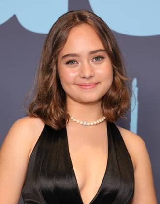 30 July 2025 . Los Angeles, California Sophie Leonard At Premiere Event Of Apple TV+ s Platonic Season 2 held at Hammer Museum in Los Angeles. Los Angeles USA - ZUMAa123 20250730_zaa_a123_060 Copyright: xFSx