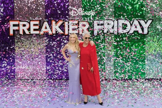 Freakier Friday UK Premiere in London LONDON, UNITED KINGDOM - JULY 31: Lindsay Lohan and Jamie Lee Curtis react as the confetti is released during the UK premiere of Disney s Freakier Friday at Odeon Luxe in Leicester Square in London, United Kingdom on July 31, 2025. Wiktor Szymanowicz Anadolu London United Kingdom. Editorial use only. Please get in touch for any other usage.  Copyright: x2025xAnadoluxWiktorxSzymanowiczx
