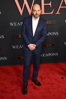 Paul Scheer bei der Weltpremiere des Kinofilms Weapons im United Theatre on Broadway. Los Angeles, 31.07.2025