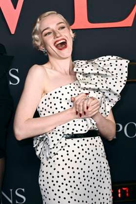 Julia Garner bei der Weltpremiere des Kinofilms Weapons im United Theatre on Broadway. Los Angeles, 31.07.2025