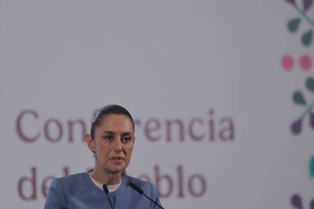 Mexico™s President Claudia Sheinbaum Holds Briefing Mexico s President Claudia Sheinbaum speaks during a news conference about the recent release order for Israel Vallarta, linked to an alleged kidnapping, after 20 years in prison without a sentence at National Palace. on August 1, 2025 in Mexico City, Mexico. (Photo by Carlos Santiago Eyepix Group) Copyright: xCarlosxSantiago xEyepixxGroupx CS_01082025_163662