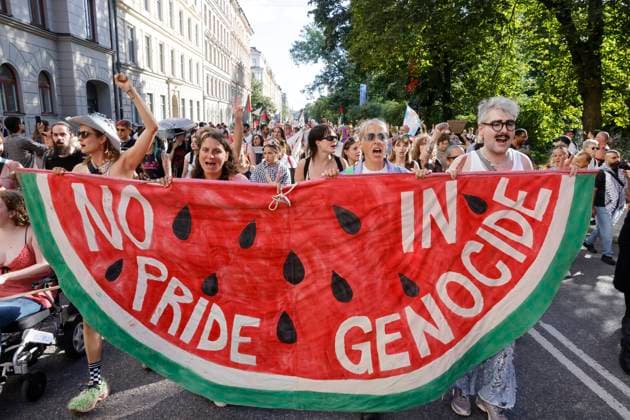 News Bilder des Tages STOCKHOLM, SVERIGE 20250802 Prideparaden i Stockholm under lördagen. STOCKHOLM SVERIGE x11900x *** STOCKHOLM, SWEDEN 20250802 Pride Parade in Stockholm on Saturday STOCKHOLM SWEDEN x11900x  Copyright: xPärxBäckström TTx STOCKHOLM PRIDEPARAD 2025 aPPxcAhKmwk