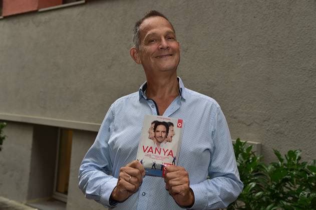 Theater Premiere VANYA KOMÖDIE Klaus-Peter Grap Ankunft zur Theater Premiere VANYA KOMÖDIE am Kurfürstendamm im neuen Haus, im Berliner Ensamble in Berlin, am 03.08.2025