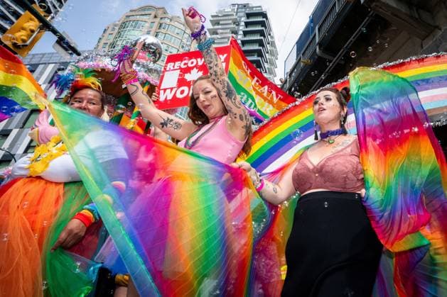 August 3, 2025, Vancouver, Bc, CANADA: People perform on a float during the Vancouver Pride Parade in Vancouver, B.C., Sunday, Aug. 3, 2025. Vancouver CANADA  - ZUMAc35_ 20250803_zaf_c35_147 Copyright: xEthanxCairnsx