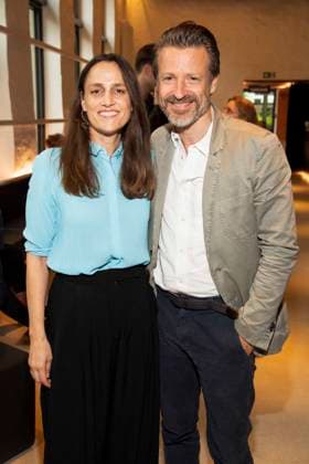 abb Verena Zienicke und Max von Pufendorf zu Gast anlaesslich der Deutschen Erstauffuehrung vom Theaterstueck Vanja von der Komoedie am Kurfuerstendamm im Neuen Haus des Berliner Ensemble am 03.August 2025 in Berlin Berlin Deutschland