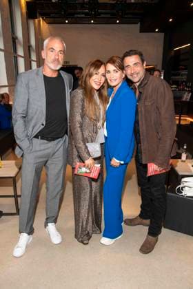 abb Rene M. Simone Thomalla, Anja Kling und Oliver Haas zu Gast anlaesslich der Deutschen Erstauffuehrung vom Theaterstueck Vanja von der Komoedie am Kurfuerstendamm im Neuen Haus des Berliner Ensemble am 03.August 2025 in Berlin Berlin Deutschland