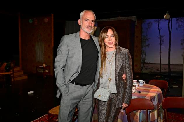 Simone Thomalla mit Partner Rene Marchand bei der Premiere des Theaterstücks Vanya in der Komödie am Kurfürstendamm im Neuen Haus des Berliner Ensemble. Berlin, 03.08.2025