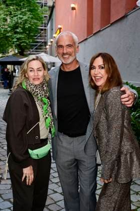Gesine Cukrowski, Rene Marchand und Simone Thomalla bei der Premiere des Theaterstücks Vanya in der Komödie am Kurfürstendamm im Neuen Haus des Berliner Ensemble. Berlin, 03.08.2025