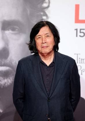 Lee Chang-dong - Photocall lors de la cérémonie d ouverture de la 14ème édition du Festival Lumière 2022 à la Halle Tony Garnier à Lyon le 15 octobre 2022. Domnique Jacovides Bestimage Photocall during the opening ceremony of the 14th edition of the Festival Lumière 2022 at the Halle Tony Garnier in Lyon on 15th October, 2022. Lyon France *** Lee Chang dong Photocall during the opening ceremony of the 14th edition of the Festival Lumière 2022 at the Halle Tony Garnier in Lyon on 15th October, 2022 Domnique Jacovides Bestimage Photocall during the opening ceremony of the 14th edition of the Festival Lumière 2022 at the Halle Tony Garnier in Lyon on 15th October, 2022 Lyon France  Copyright: xDOMINIQUExJACOVIDESx xBESTIMAGExDOMINIQUExJACOVIDESx xBESTIMAGEx