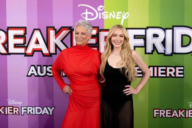 FREAKIER FRIDAY AUSTRALIAN PREMIERE, Jamie Lee Curtis and Lindsay Lohan pose for a photo during the Australian premiere of Disney™s Freakier Friday at Westfield Bondi Junction in Sydney, Tuesday, August 5, 2025. ( NO ARCHIVING SYDNEY NEW SOUTH WALES AUSTRALIA  Copyright: xSTEVENxMARKHAMx 20250805147646589959